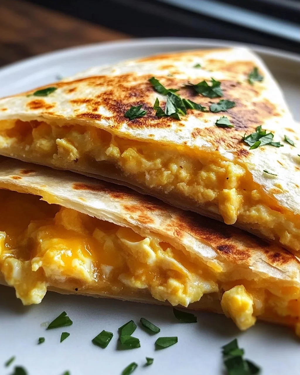 Egg & Cheese Frühstücks-Quesadilla-Taschen: Schnell & lecker!